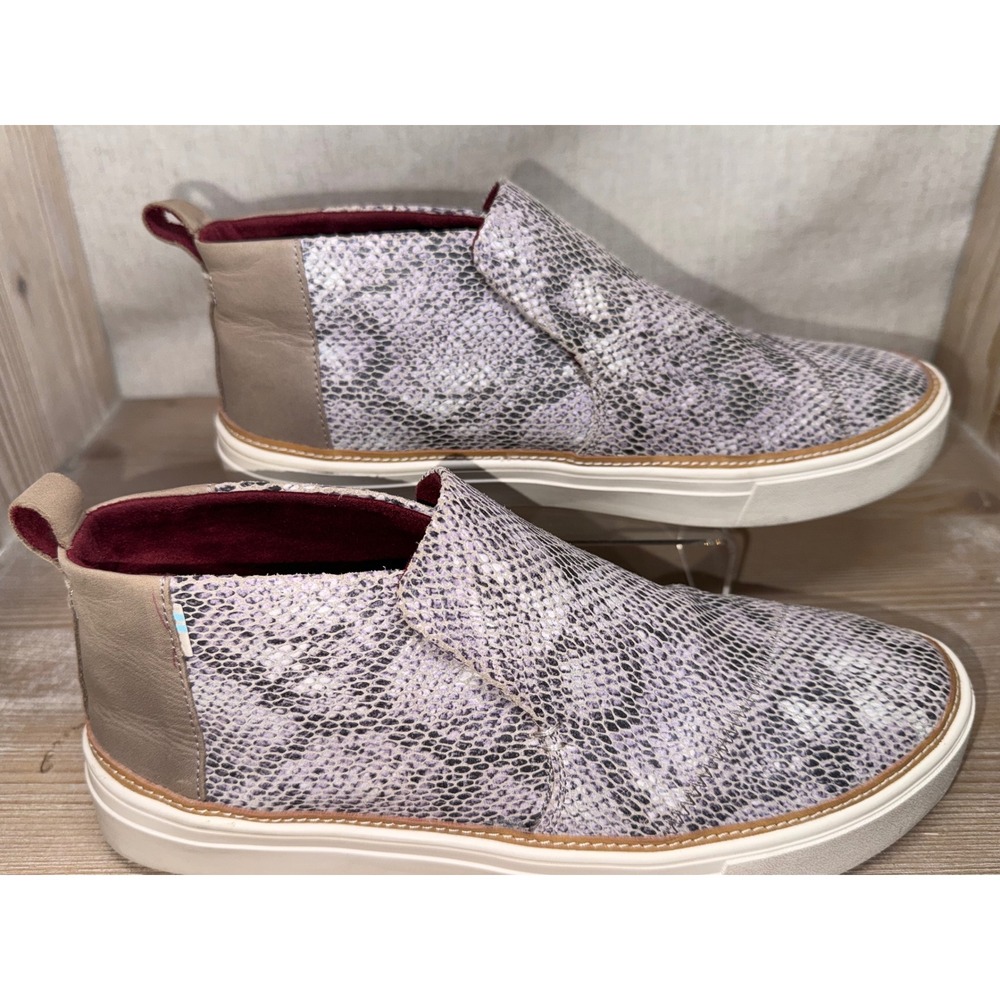 Women's TOMS Size 10 Lug Platform Sneakers Purple Snakeskin Slip On High Top